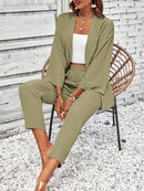 Conjunto Feminino Duas Peças Com Casaco Aberto Verde Militar
